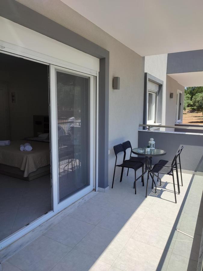 Meliria Apartments Skala Rachoni  Ngoại thất bức ảnh